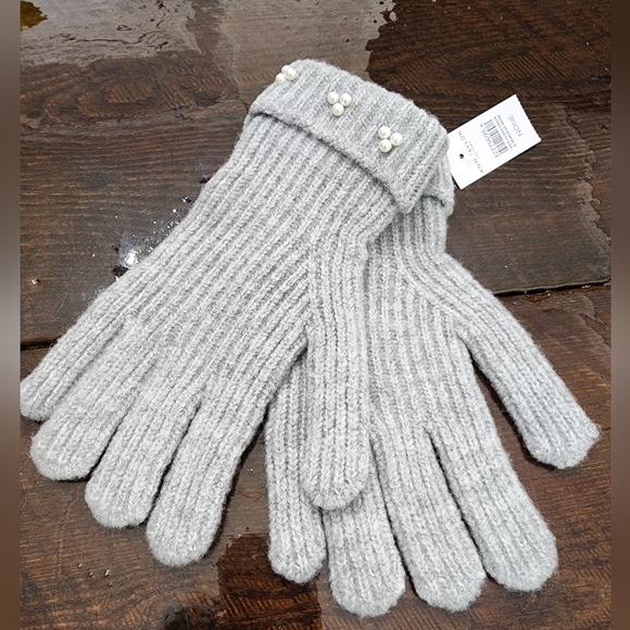 👸🧣🧤 NWT Ann Taylor Scarf & Glove Set - Picture 4 of 12